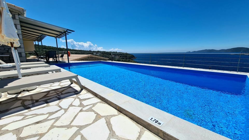 Pool view, Sea view, Swimming pool
