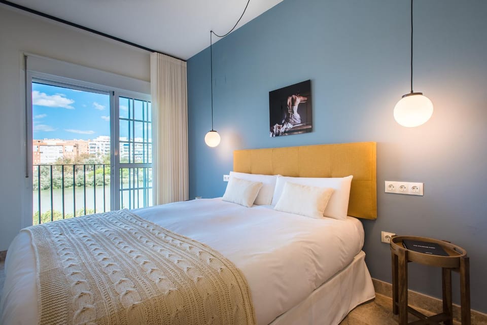 Bed, Photo of the whole room, Bedroom, River view