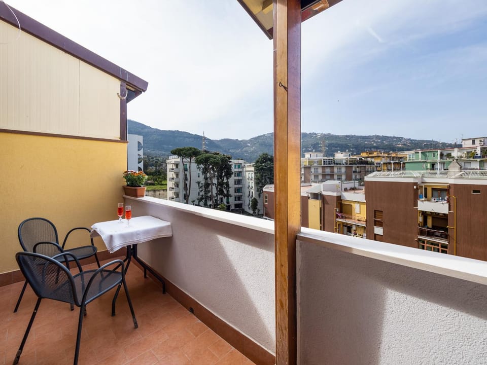 Balcony/Terrace, Balcony/Terrace, City view, Mountain view