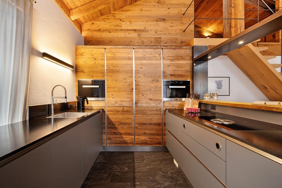 Kitchen or kitchenette, Living room