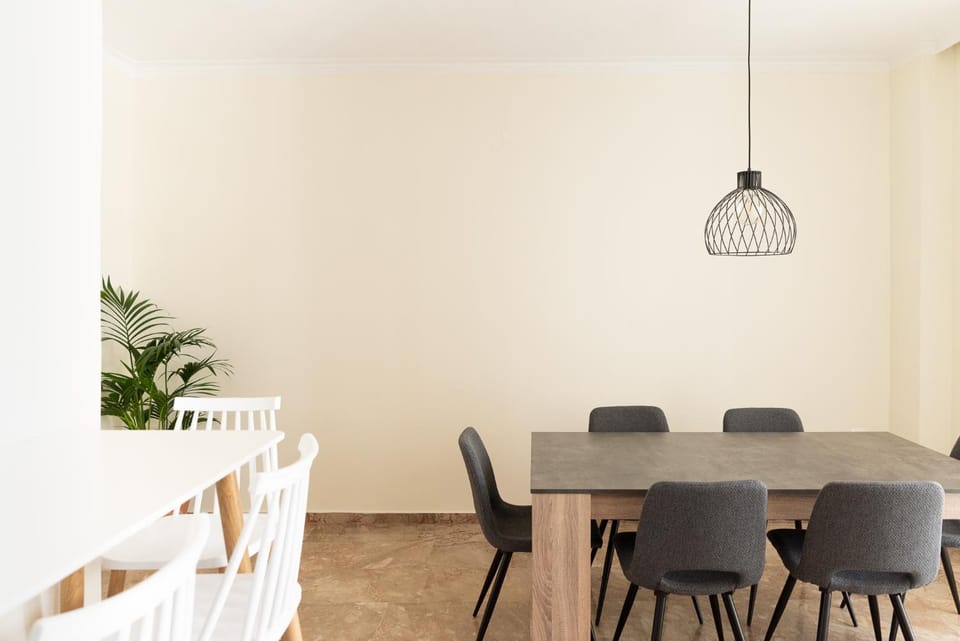 Business facilities, Dining area