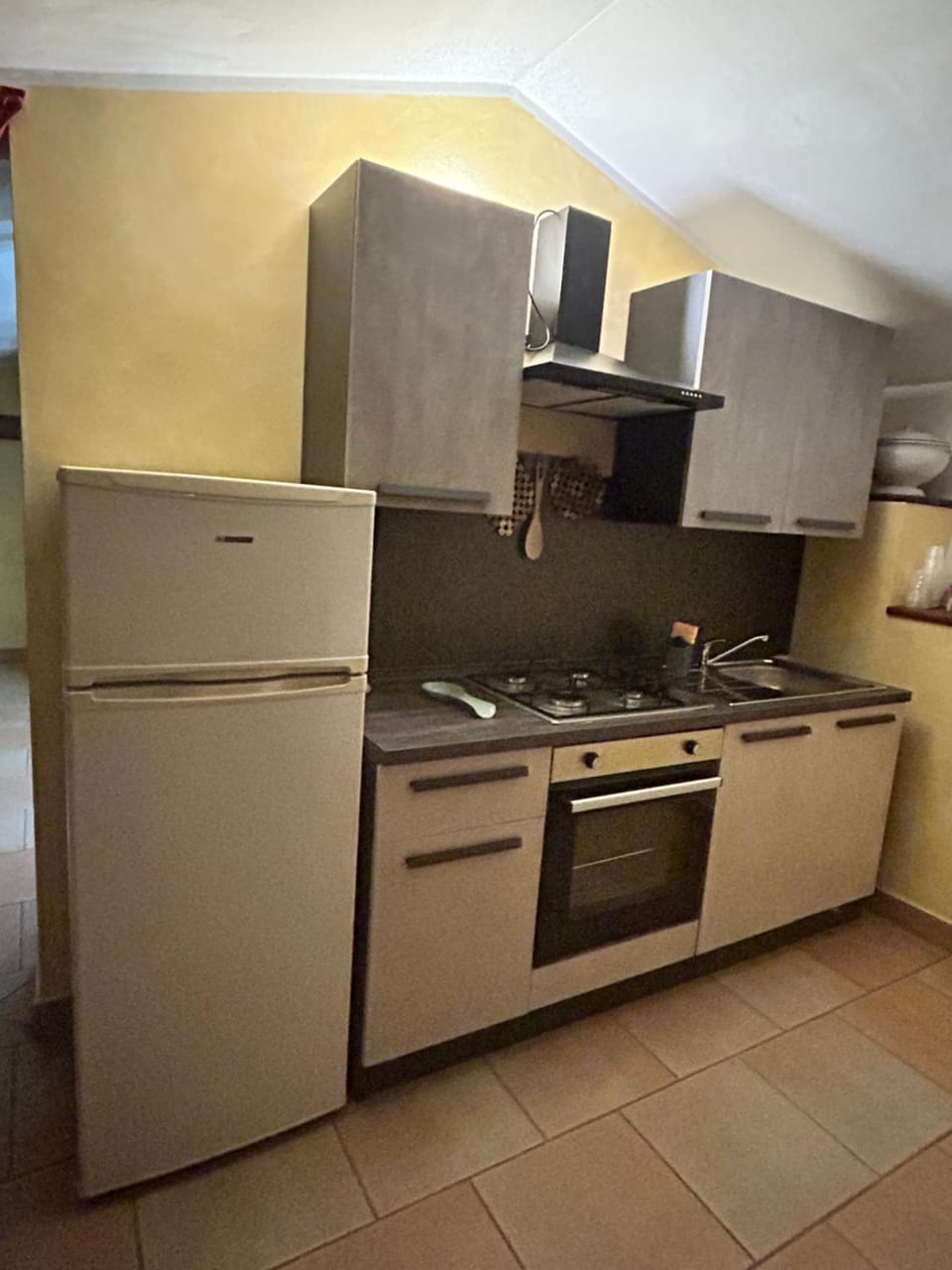 Kitchen or kitchenette