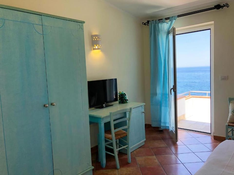 TV and multimedia, Sea view