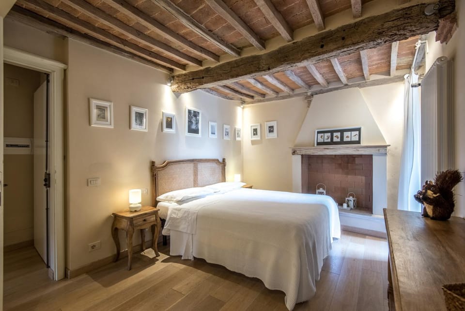 Property building, Living room, Bedroom