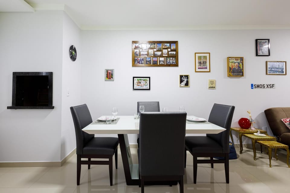 Dining area, Dinner