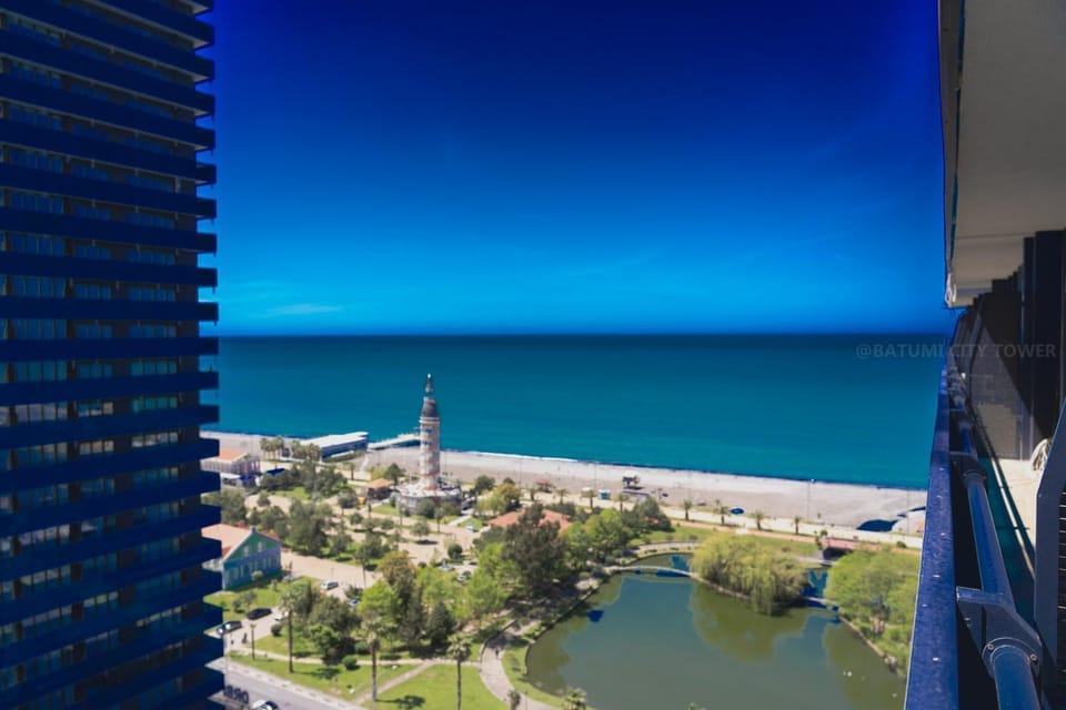 Cozy apartments with sea view ORBI CITY 1422 Apartment in Batumi