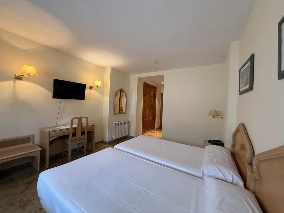 Hotel el Sol Hotel in Alpujarra Granadina