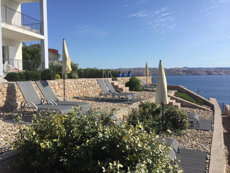 Garden, Sea view, sunbed