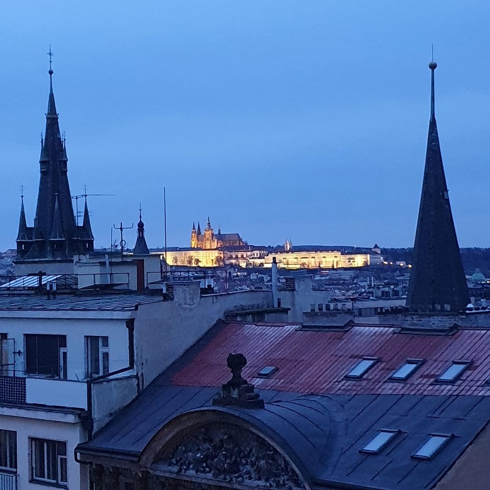 View (from property/room), City view, Landmark view