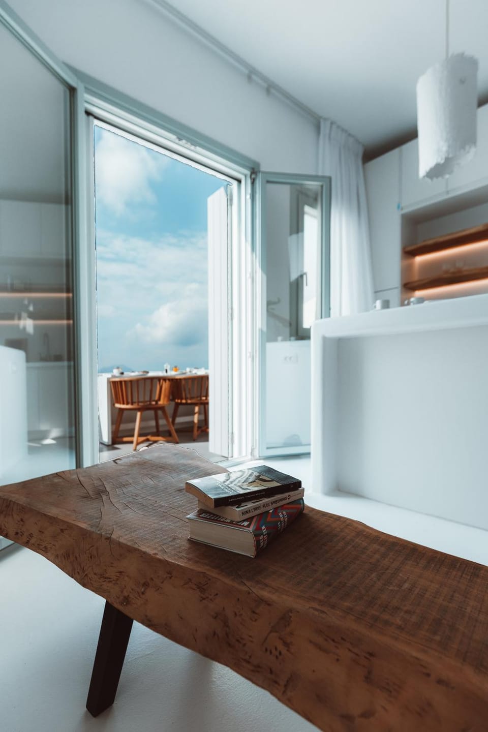 Kitchen or kitchenette, Living room