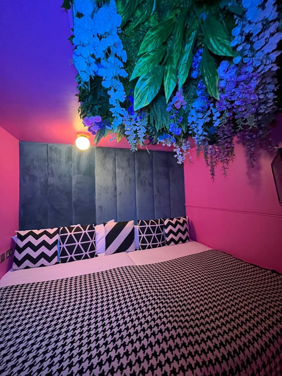 Manchester's ONLY private party suite for 12 with Makeup Room Apartment hotel in Manchester