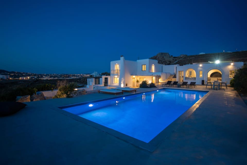 Property building, Swimming pool