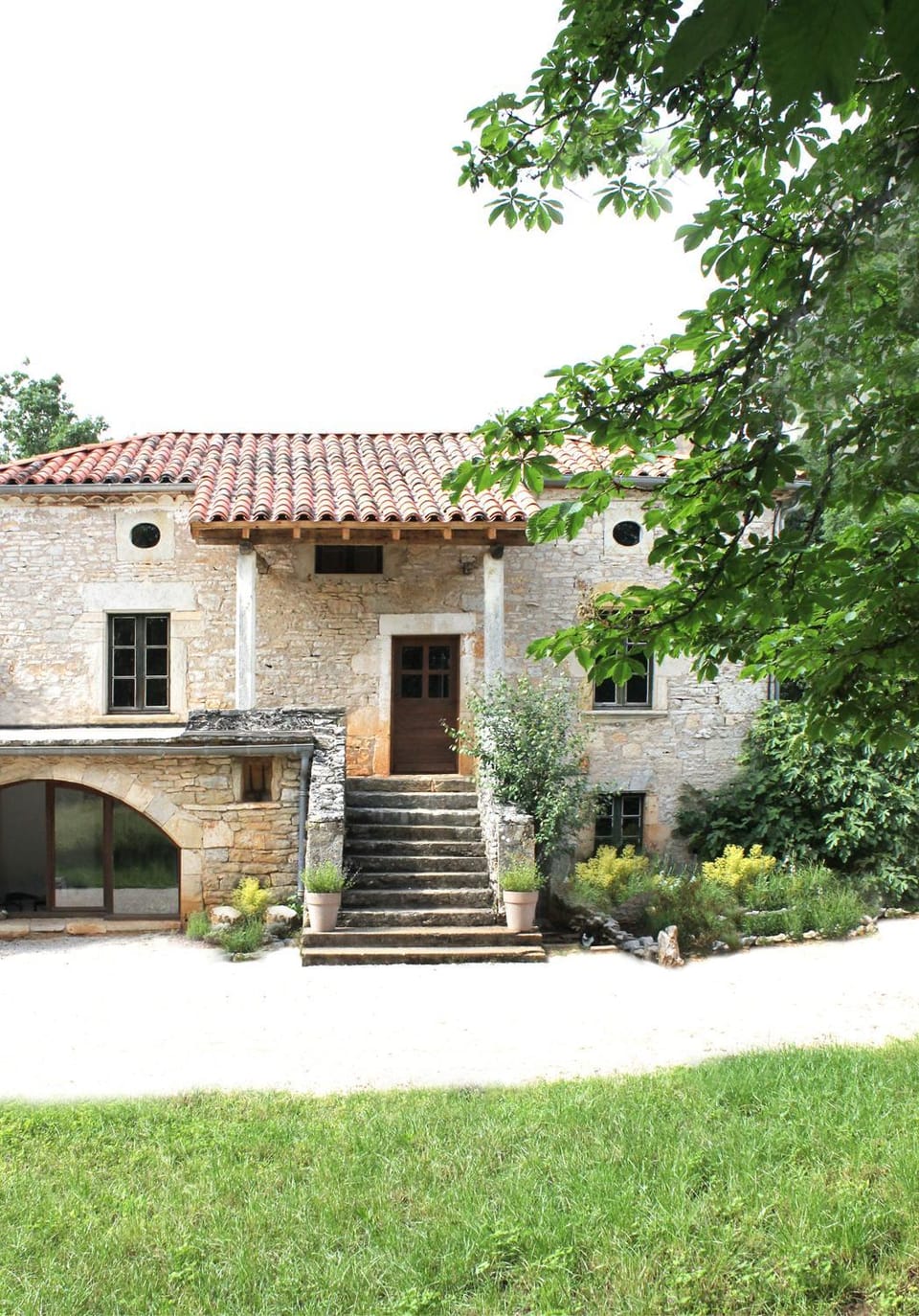 Facade/entrance