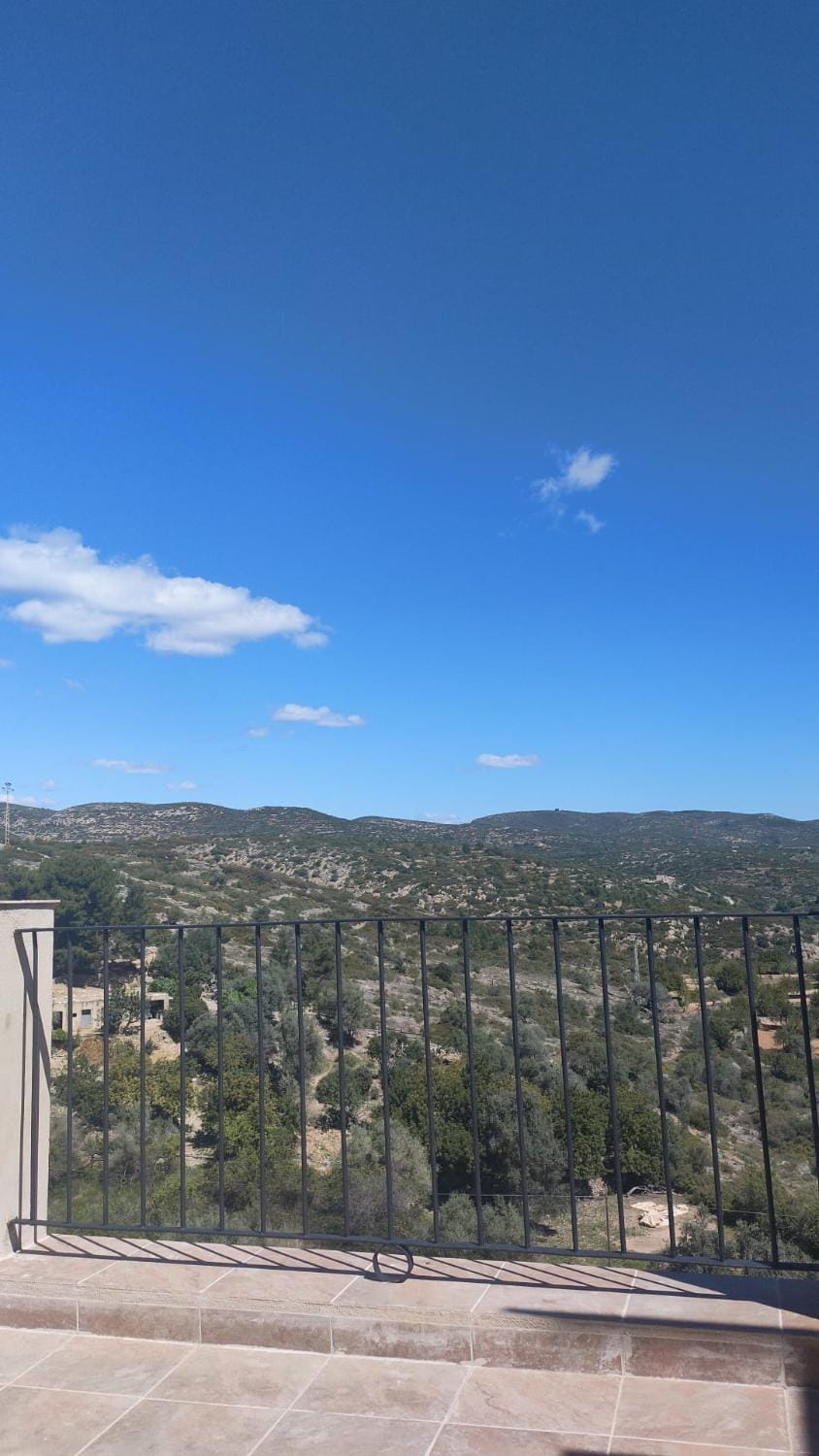 Balcony/Terrace, Mountain view