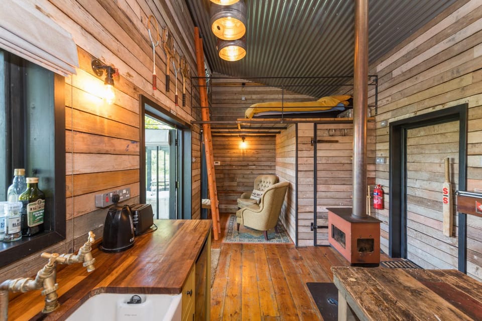 The Water Shack - Amazing tiny house retreat Apartment in Mid Suffolk District