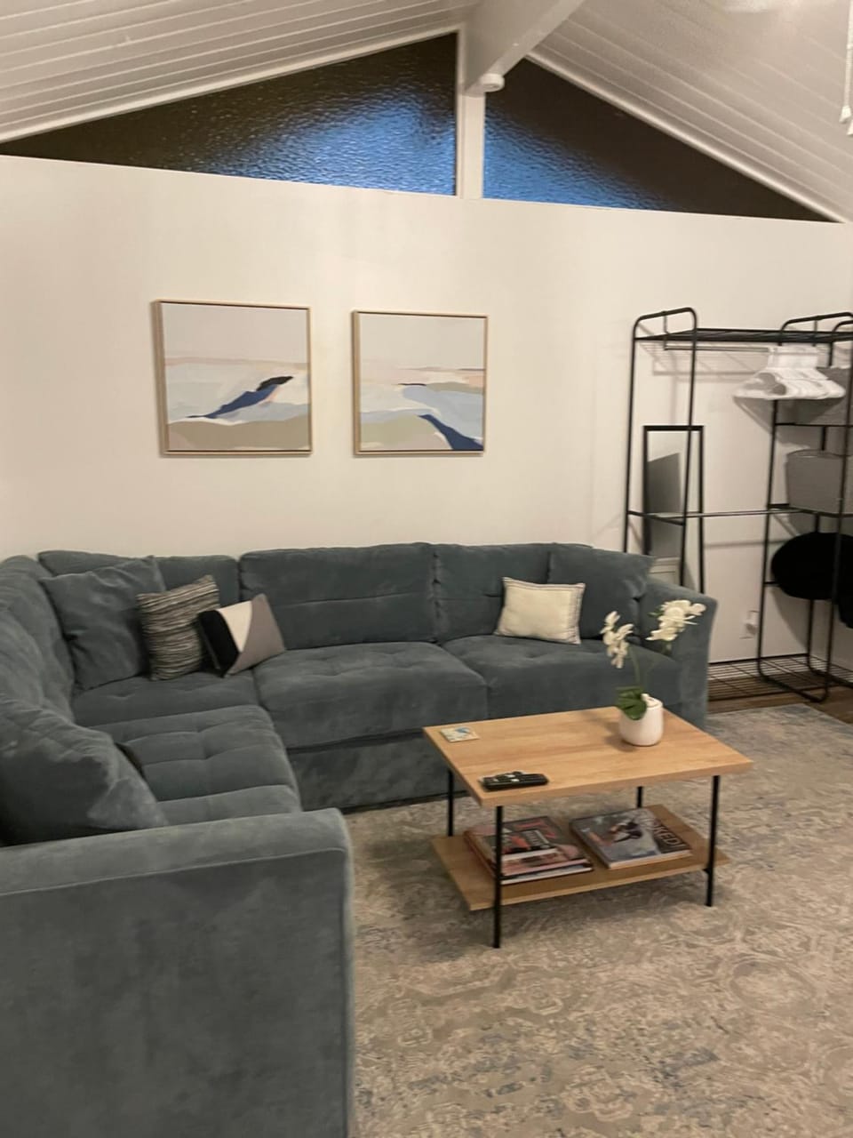 Living room, Seating area