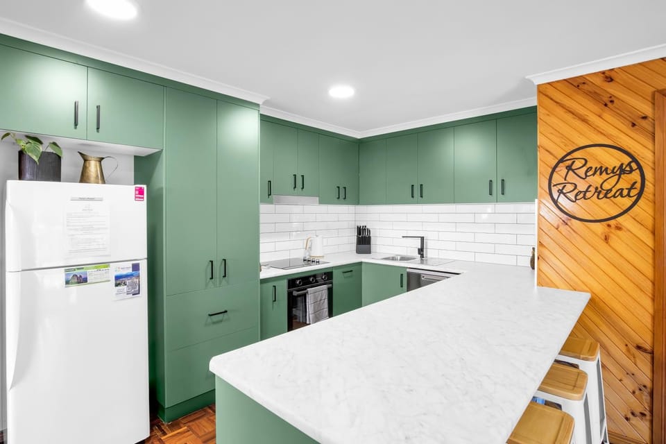 Remys Retreat Villa in Porepunkah