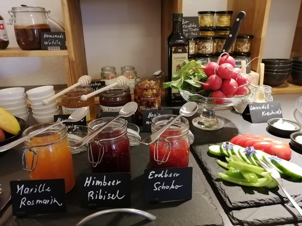 Buffet breakfast