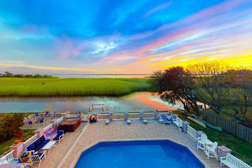 Ocean Heart House in Sandbridge