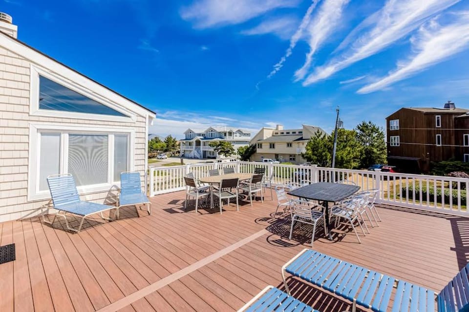 Lacado Brista House in Sandbridge