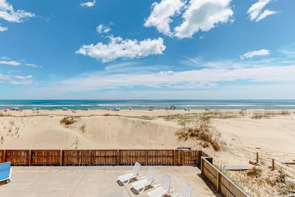 Dmanfish House in Sandbridge