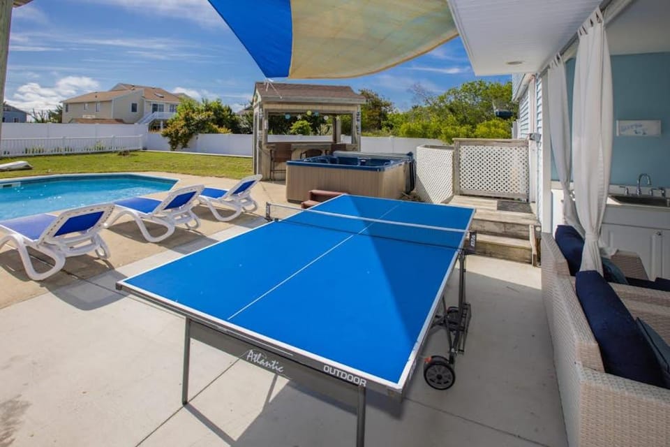 Seascape House in Sandbridge