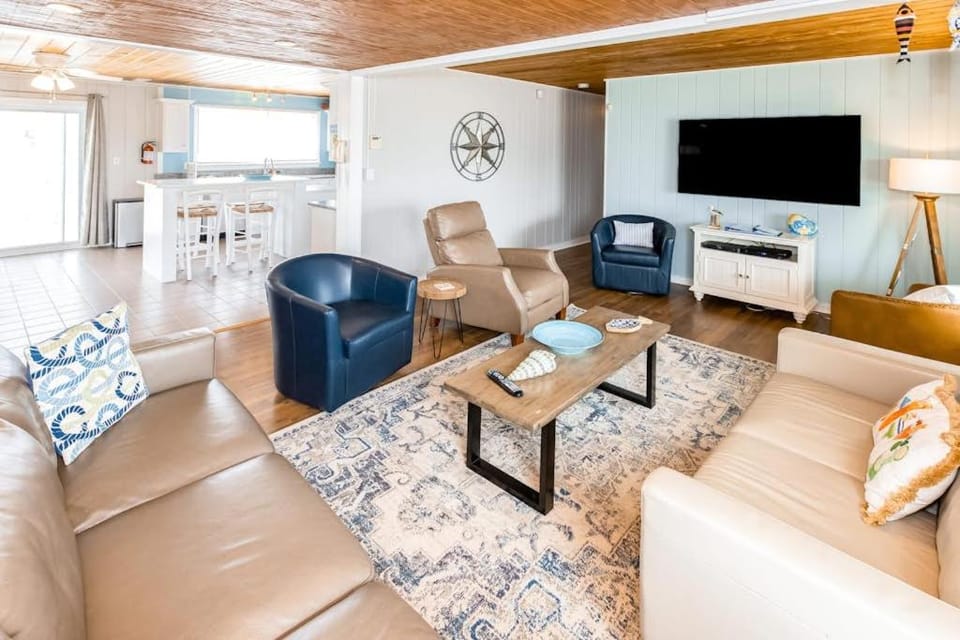 Seascape House in Sandbridge