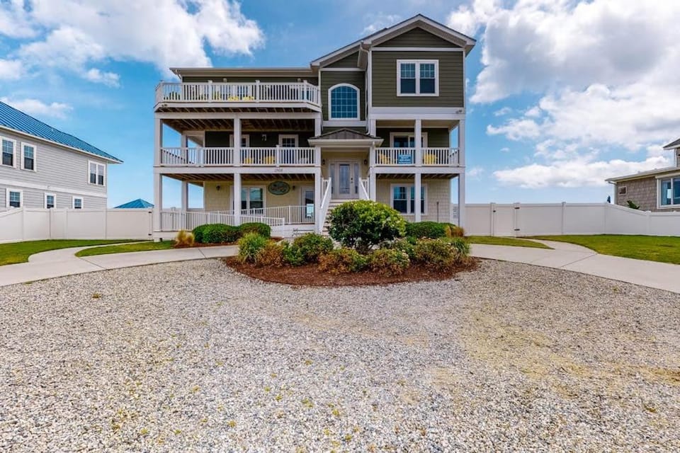 Sandfiddler House in Sandbridge