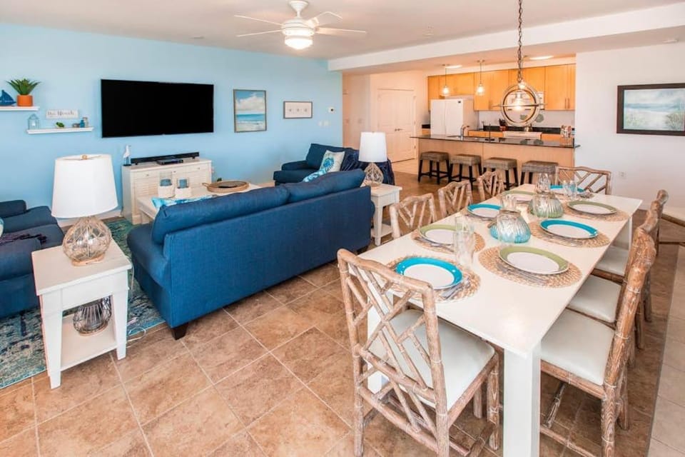 The Sanctuary - Latitude Adjustment A117 House in Sandbridge