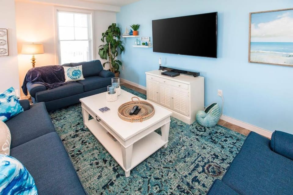 The Sanctuary - Latitude Adjustment A117 House in Sandbridge
