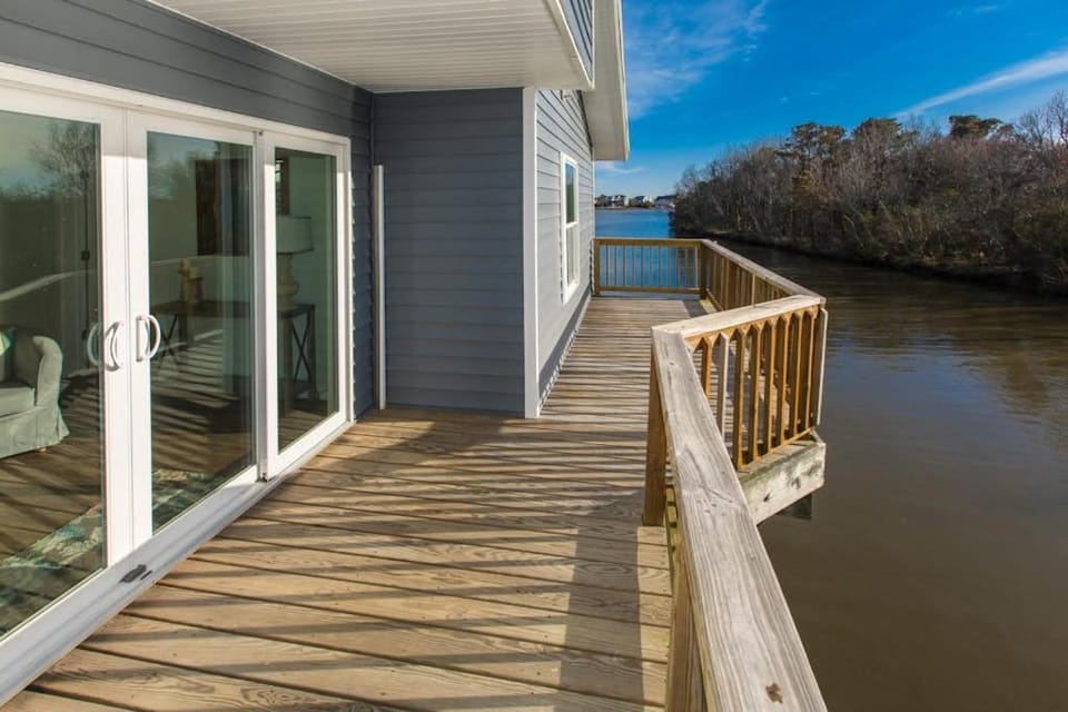 Back Bay Getaway House in Sandbridge