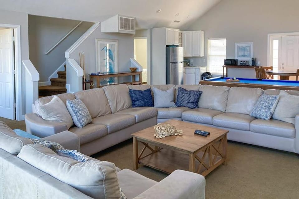 Beach Embassy House in Sandbridge