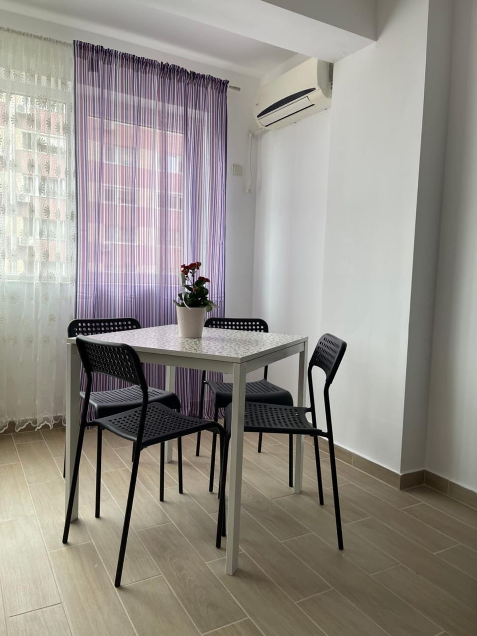 Zeini - Garsoniera Constanta Apartment in Constanta