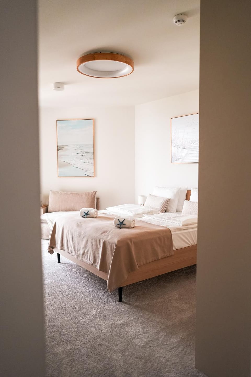 PINEA Apartments Pobierowo z niesamowitym widokiem na morze oraz jacuzzi w wybranych apartamentach Apartment in West Pomeranian Voivodeship, Poland