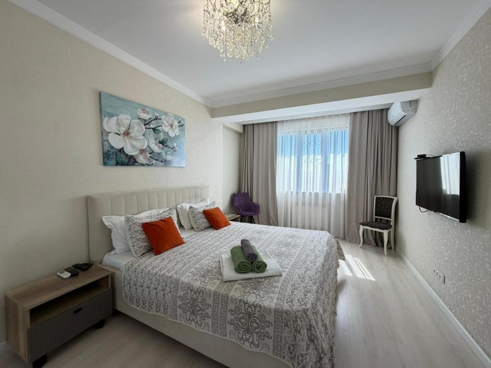 Appartments " Zhetysu-4" Apartment in Almaty