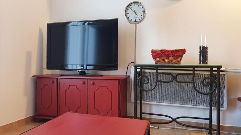 Le Gîte des Templiers à Montfort-sur-Argens Apartment in French Riviera