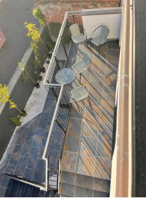 Patio, Balcony/Terrace