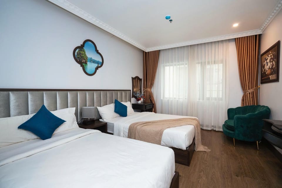 Minh Chau Hotel & Coffee Hotel in Laos