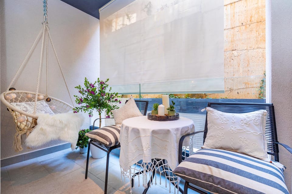 Balcony/Terrace, Seating area