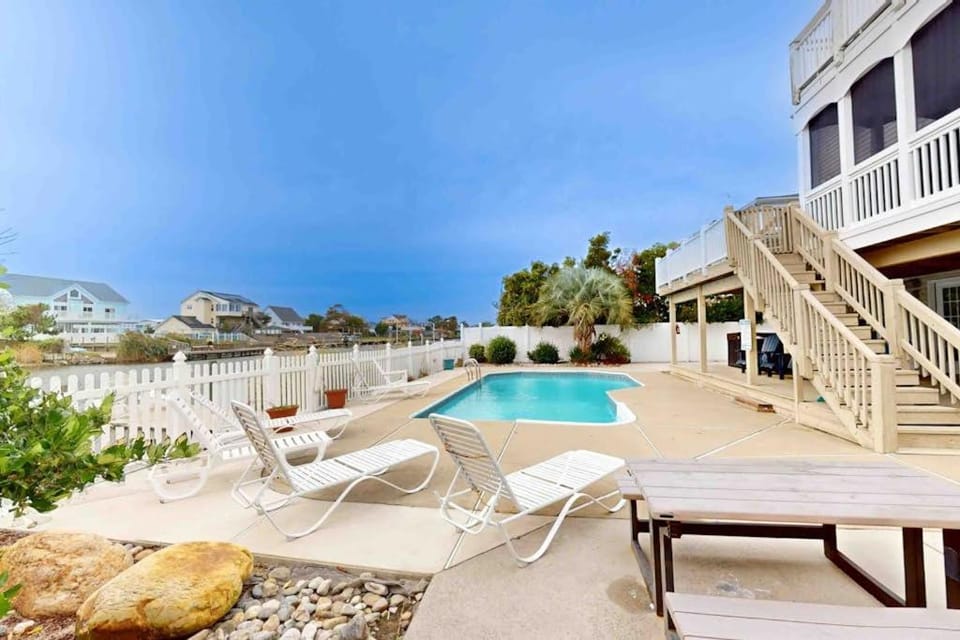 A Slice of Paradise House in Sandbridge