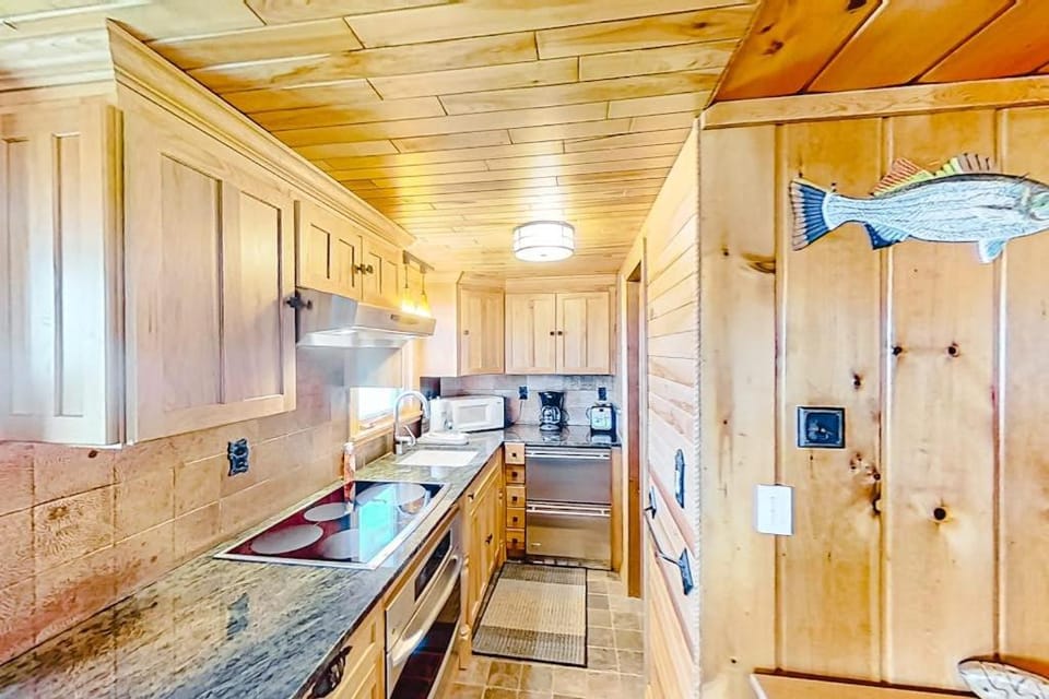 Dune Grass Shores House in Crystal Lake