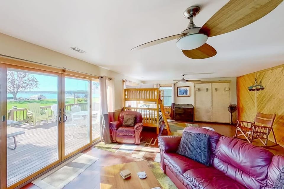 The Summer House House in Michigan