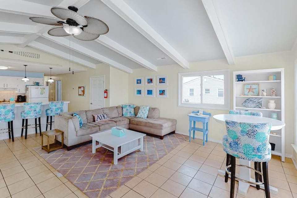 Forever and All Waves House in Sandbridge