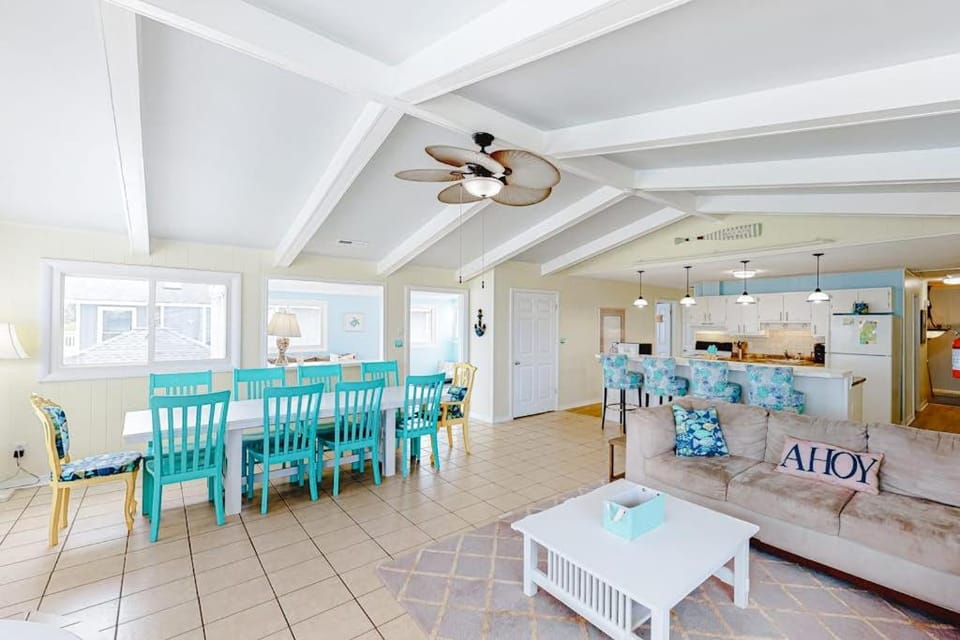 Forever and All Waves House in Sandbridge