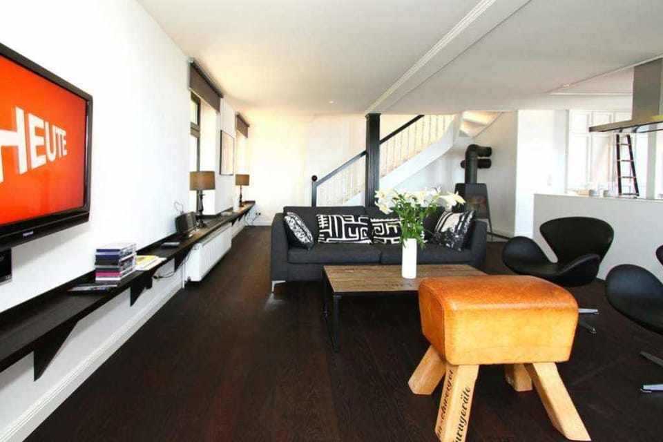 Villa Schering App 4 Black White Apartment in Heringsdorf