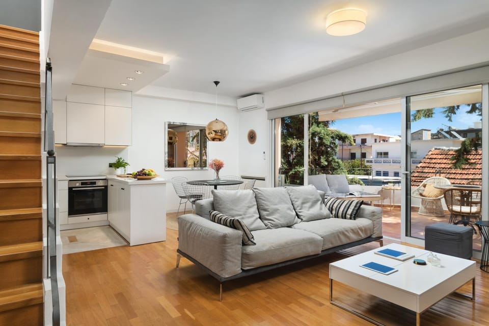 Living room, Seating area, air conditioner
