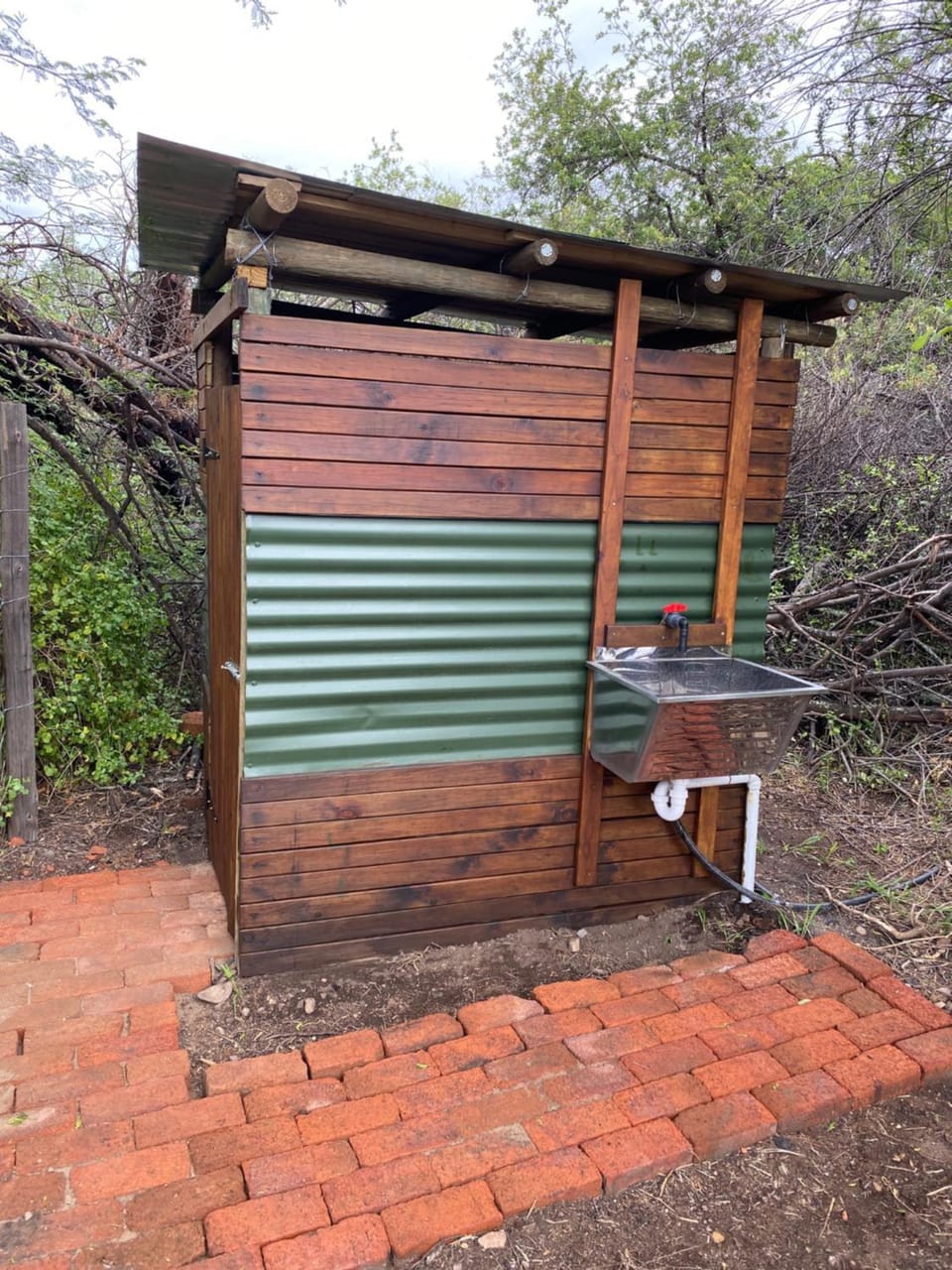 Baviaanskloof Laaste Kamp - Wild Bush Camping Campground/ 
RV Resort in Eastern Cape