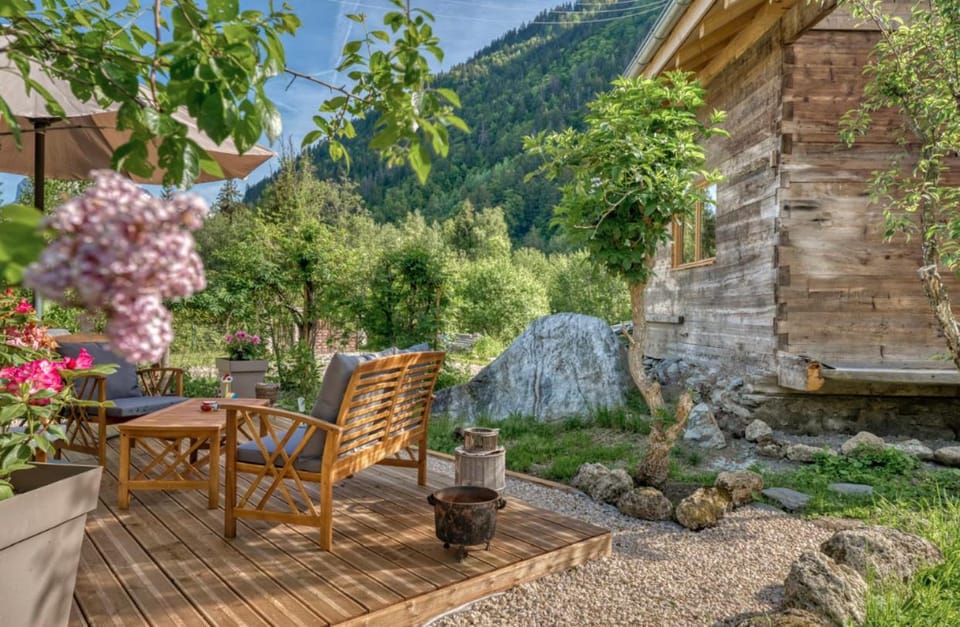 Mazot savoyard situé à 25 kms de CHAMONIX Chalet in Saint-Gervais-Bains