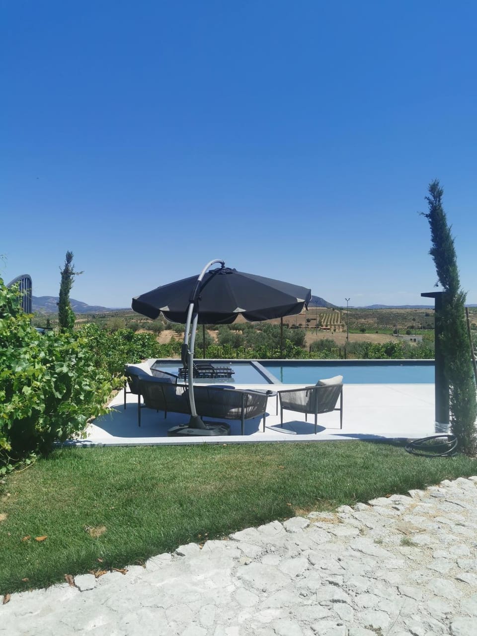 Mountain view, Swimming pool, sunbed