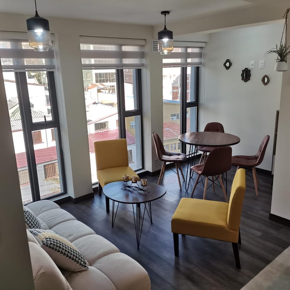 Living room, Dining area